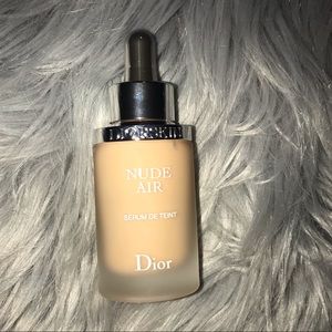 Dior Nude Air Serum (010)